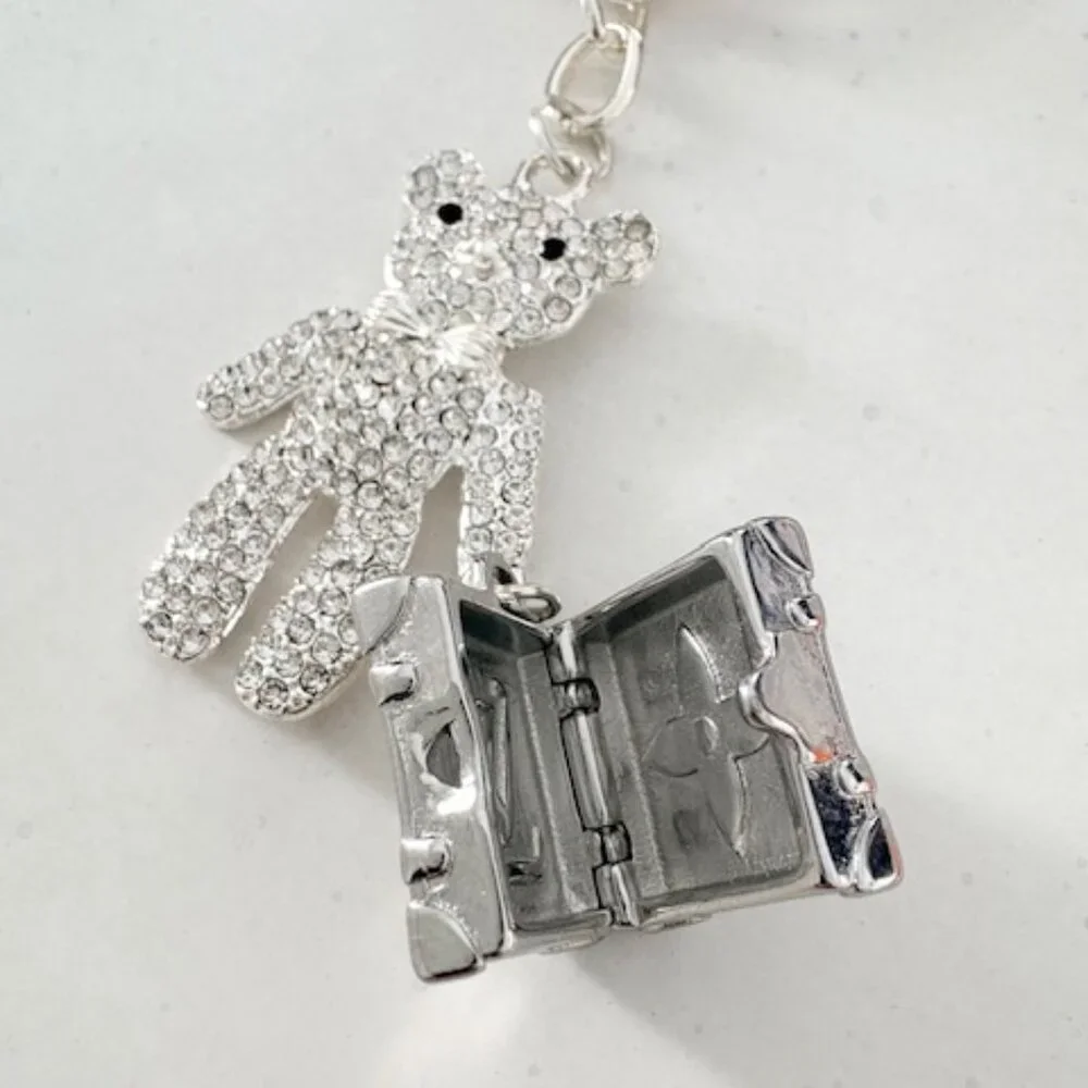 Louis Vuitton Bear Keychain Bag Charm - Picture 4 of 7
